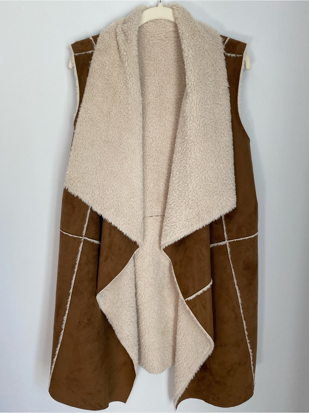 John & Jenn Beige & Brown Faux Shearling Draped Vest Size Medium